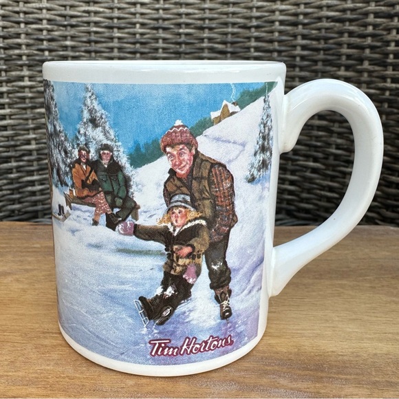 Tim Hortons “Skating Pond” Collector Mug #003 Limited Edition Hockey Scene - Picture 4 of 8